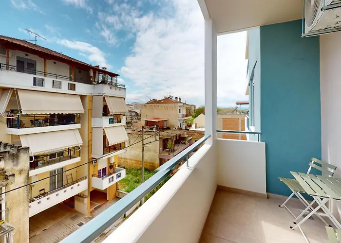 White Mint Apartment Larissa